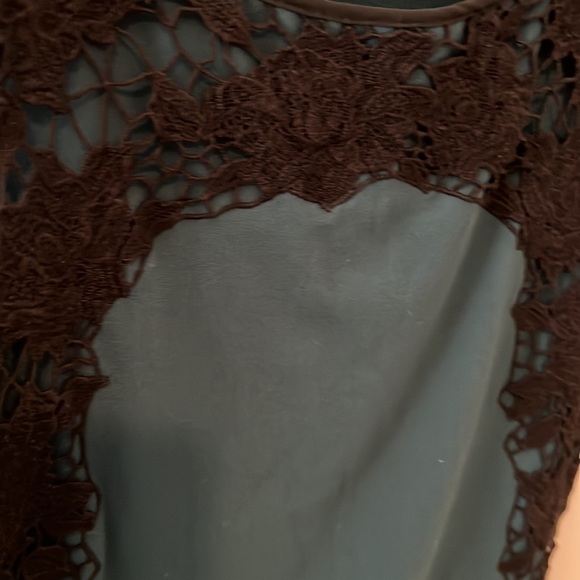 Ann Taylor, XSP, Dark Green Black Lace Casual/Work Shirt. Worn Twice. - Picture 4 of 6